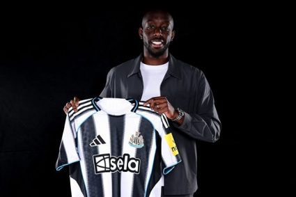 Yoane Wissa rejoint Newcastle United : un transfert marquant pour le football congolais
